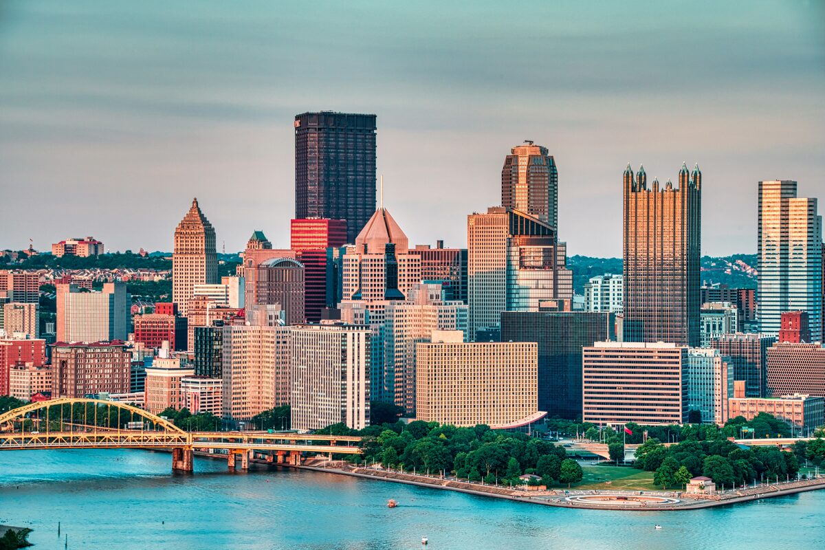 Pittsburgh skyline view